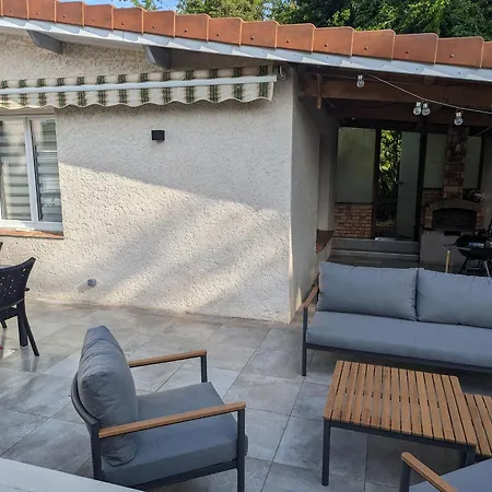 Ferienhaus Maison Avec Piscine Interieure, Terrasse Et Wi-fi Gratuit A Curel - Fr-1-611-92 Curel (Haute-Marne)