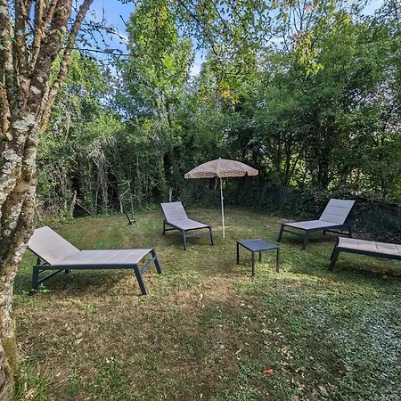 Maison Avec Piscine Interieure, Terrasse Et Wi-fi Gratuit A Curel - Fr-1-611-92 Ferienhaus *